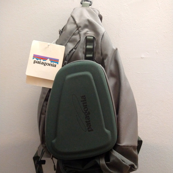Patagonia Other - Patagonia Stealth Atom Sling Pack 2014 NWT *Rare